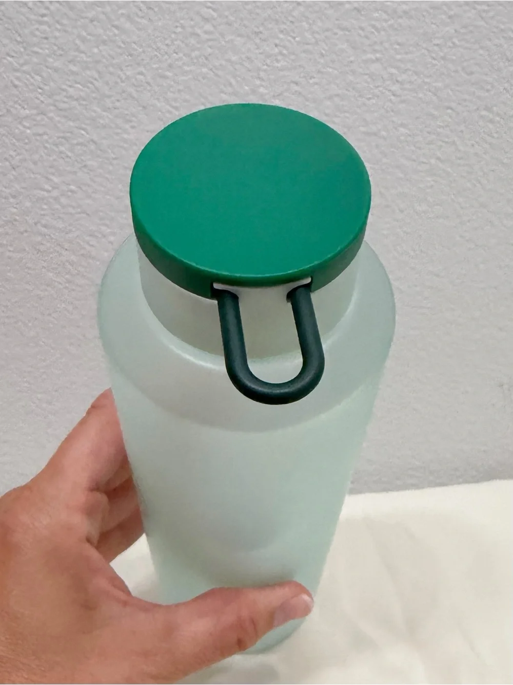 NWT Starbucks Water Bottle Mint Green Frosted Tritan Base Finger Loop 24oz
